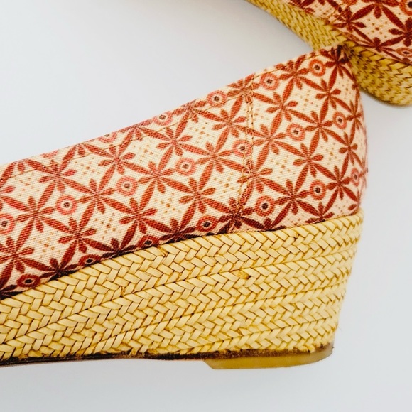 Stuart Weitzman Theodora & Callum Peep Toe Espadrilles - Picture 15 of 16